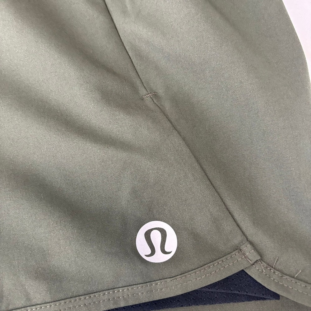 Lululemon Running Shorts Women Large Olive Green Athleisure Casual Classic - Picture 5 of 7